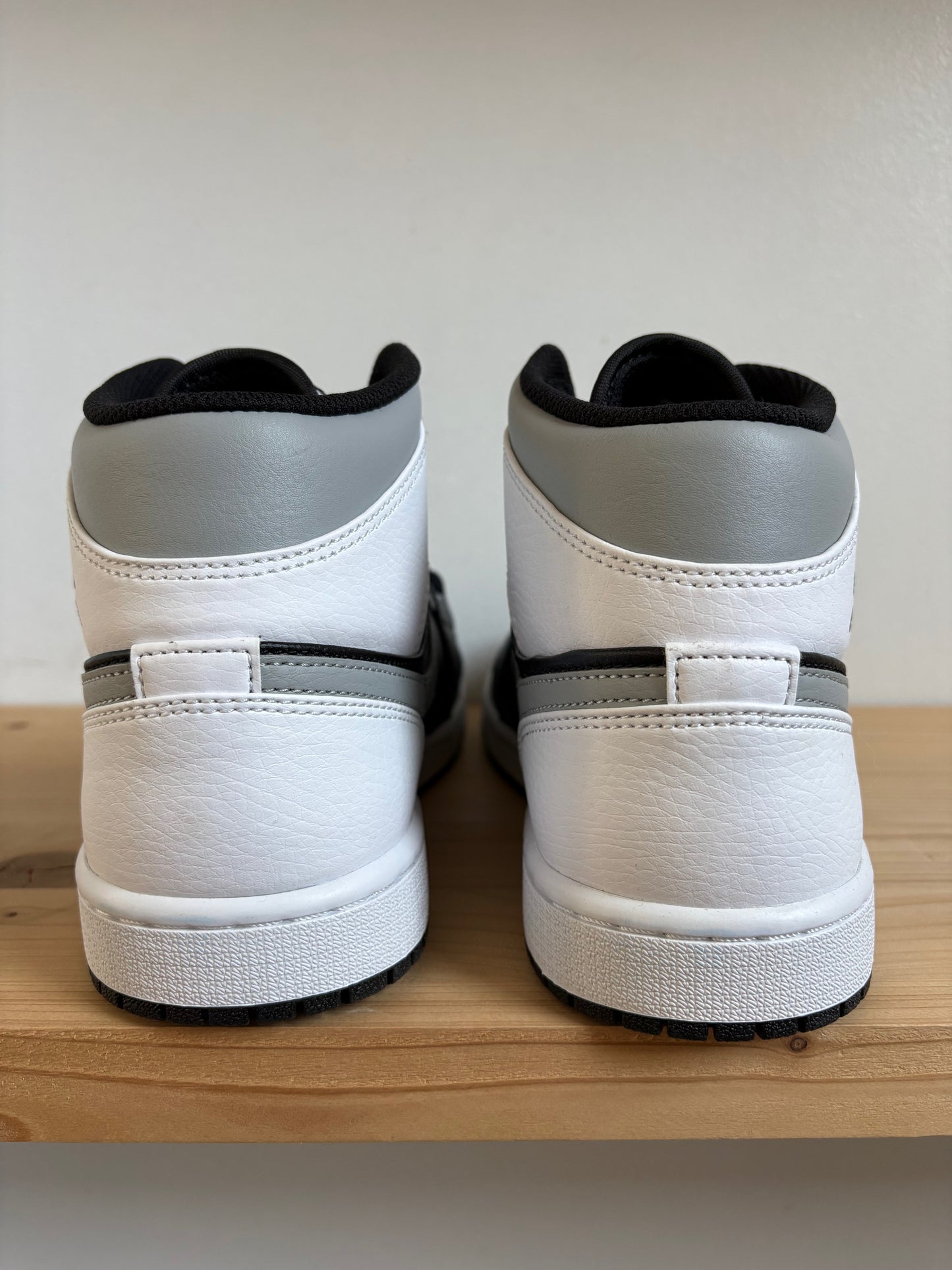 Jordan 1 Mid White Shadow