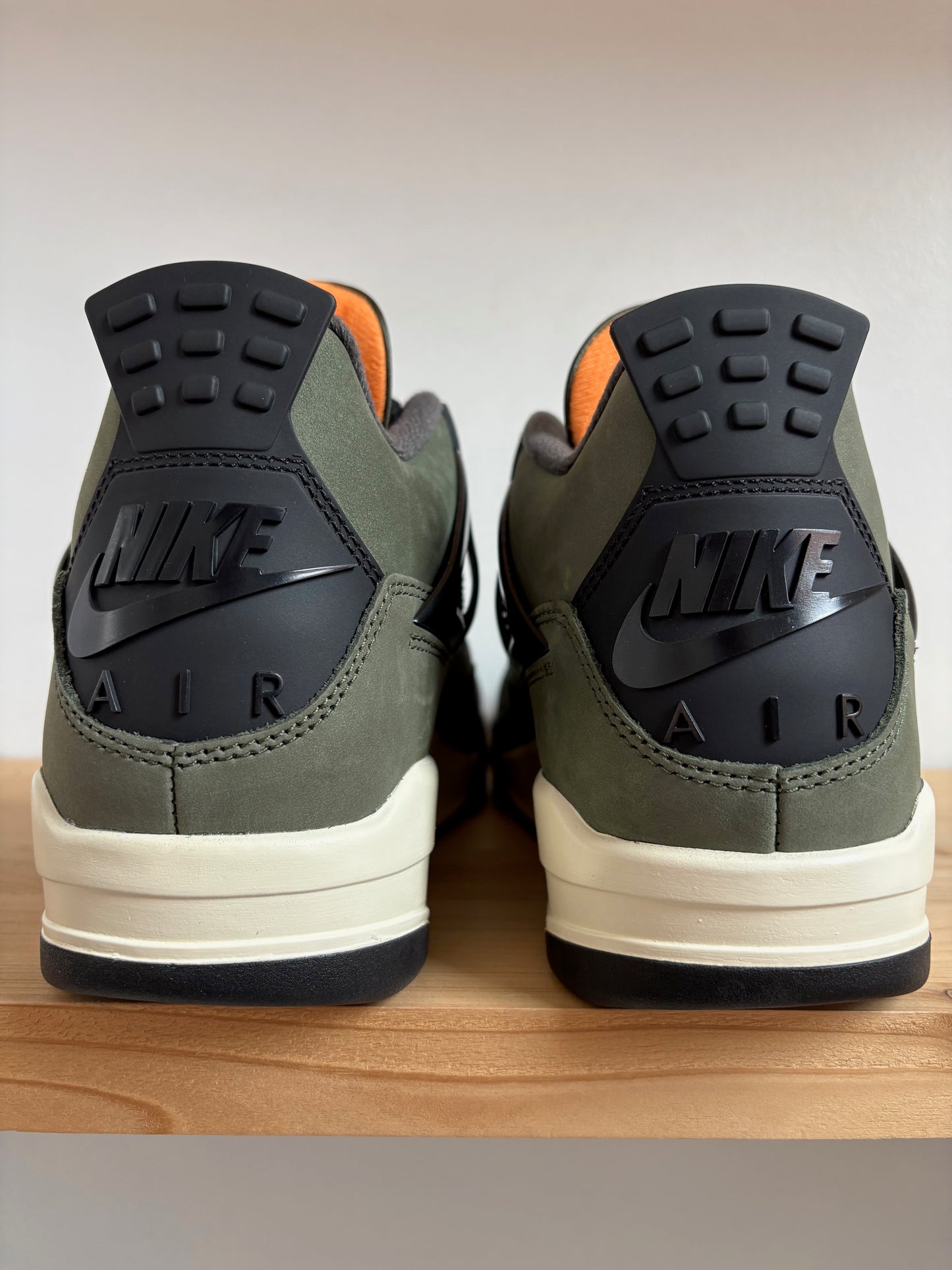 Jordan 4 OG SP Undefeated (2025)