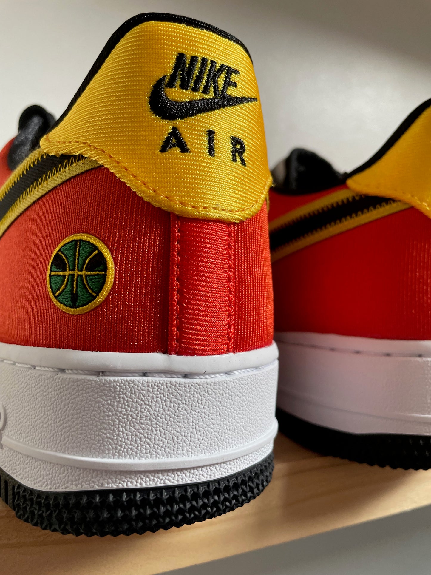 Nike Air Force 1 Low Raygun