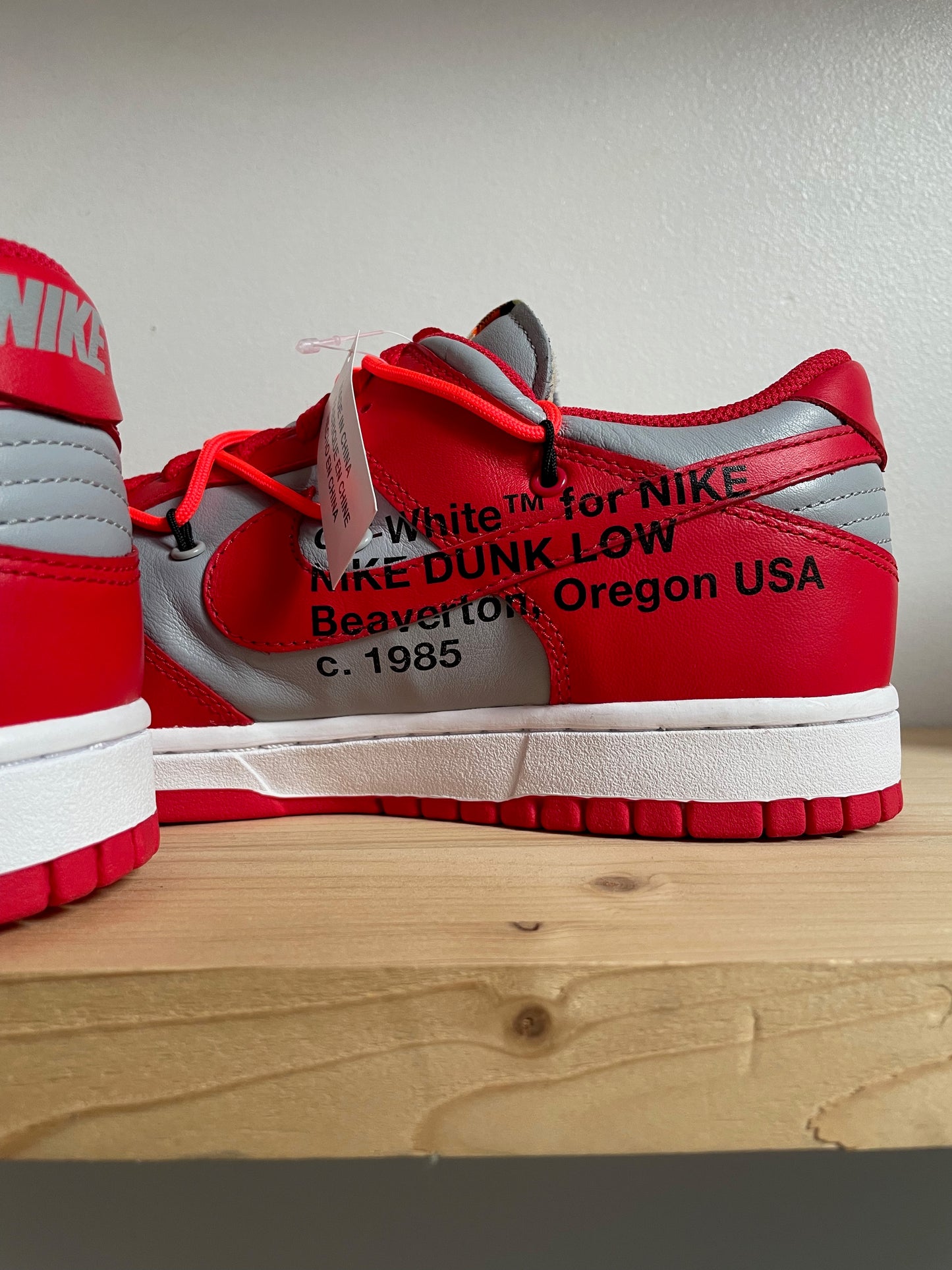 Nike Dunk Low Off-White University Red