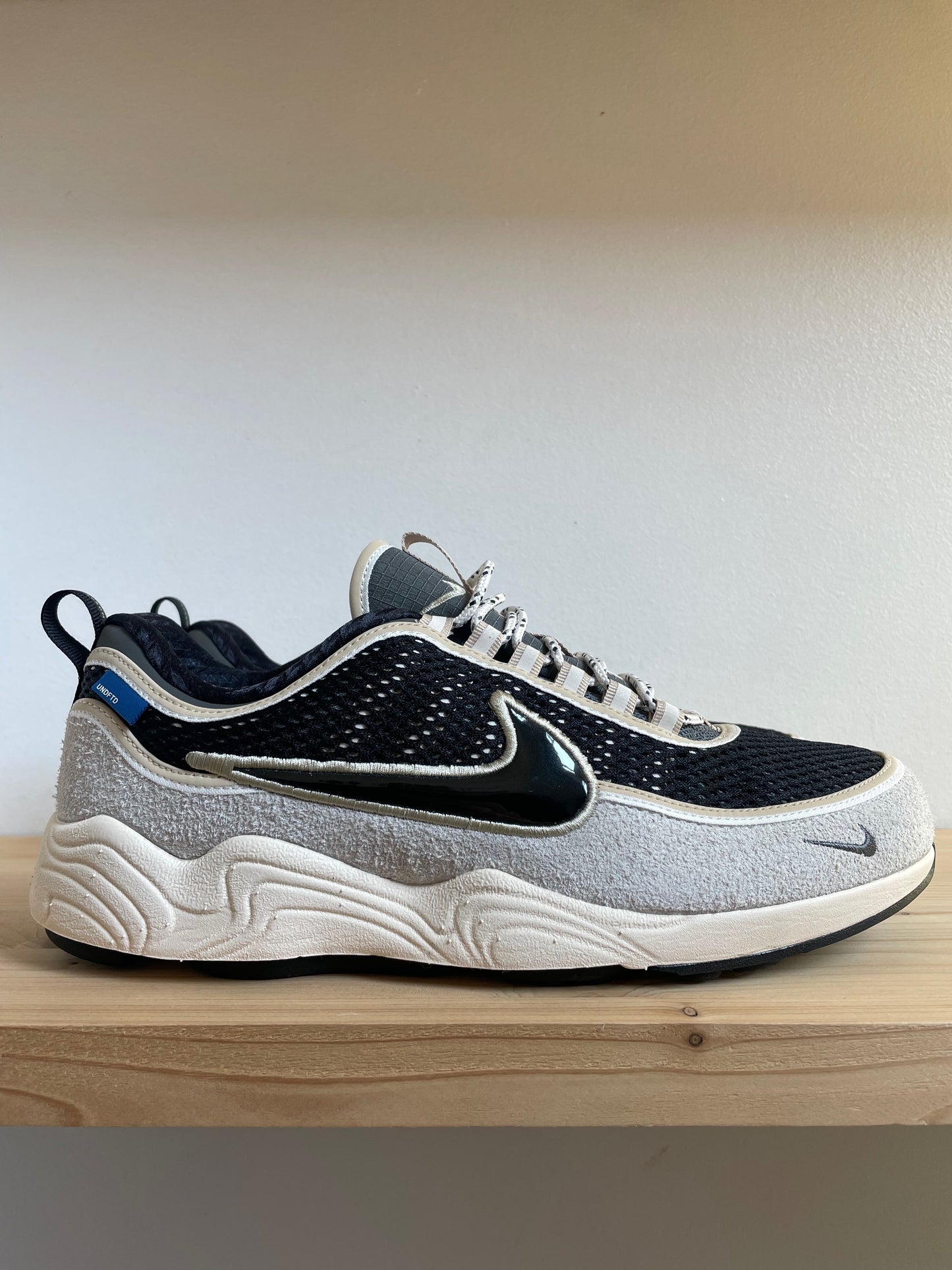 Nike Air Zoom Spiridon x UNDEFEATED Phantom