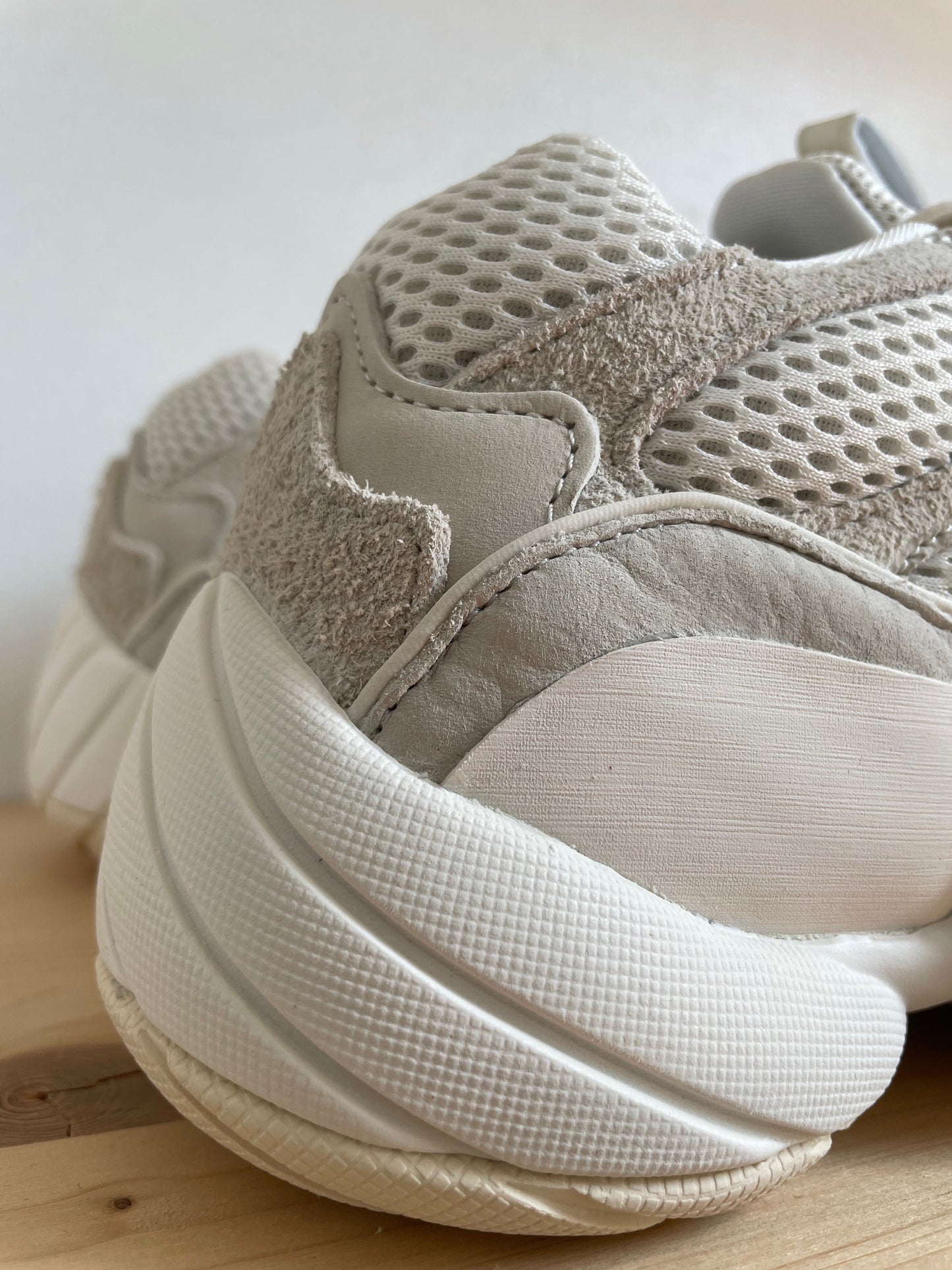 Yeezy 500 Bone White