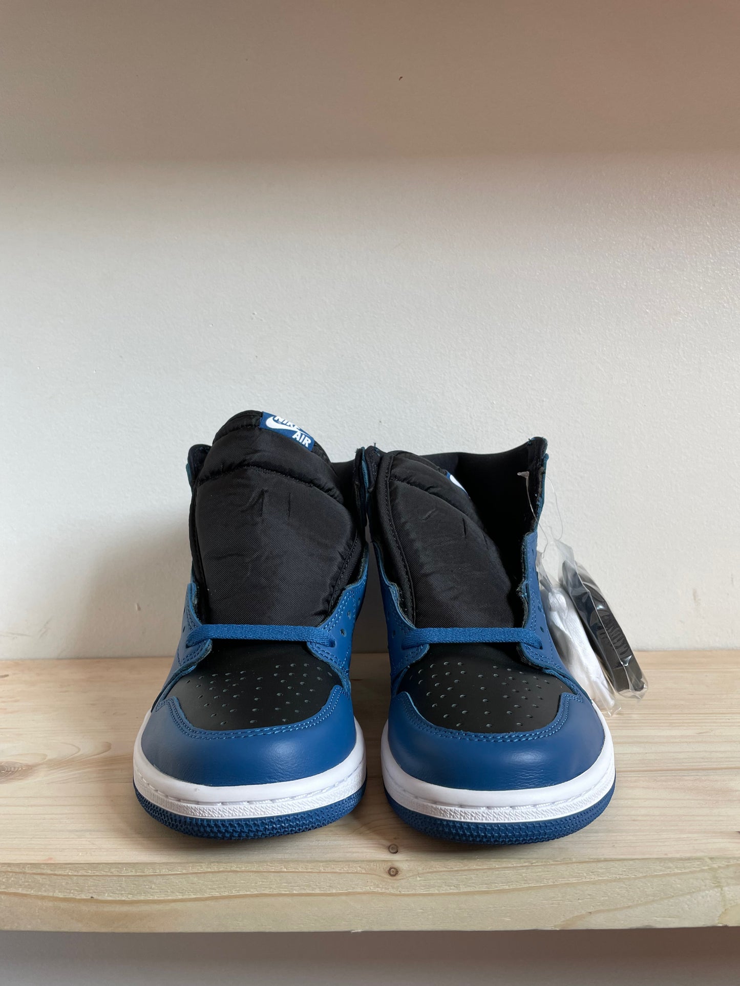 Antwerp SNKR - Nike Air Jordan 1 Retro High OG Marina Blue