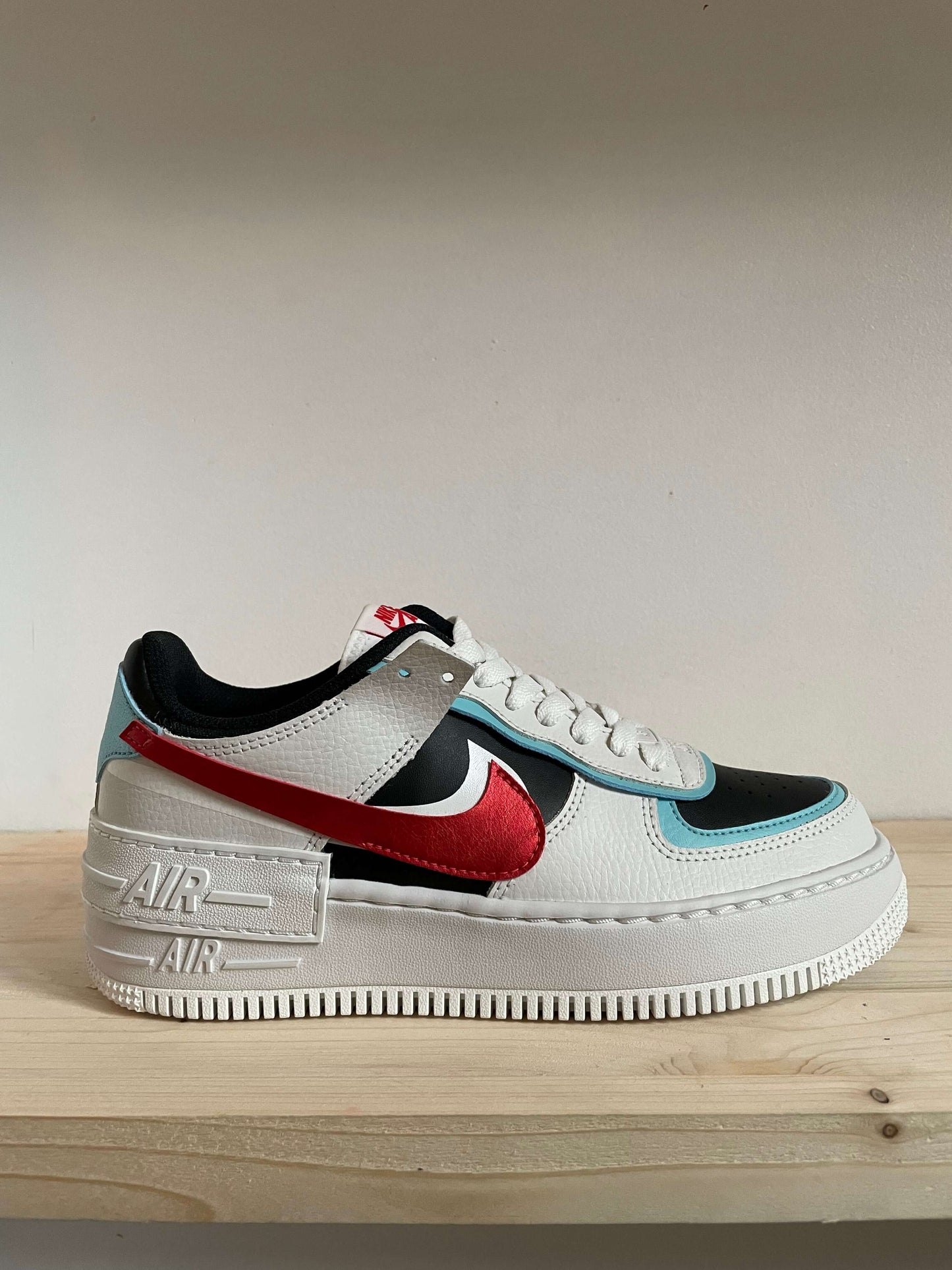Antwerp SNKR - Nike WMNS AF1 Shadow