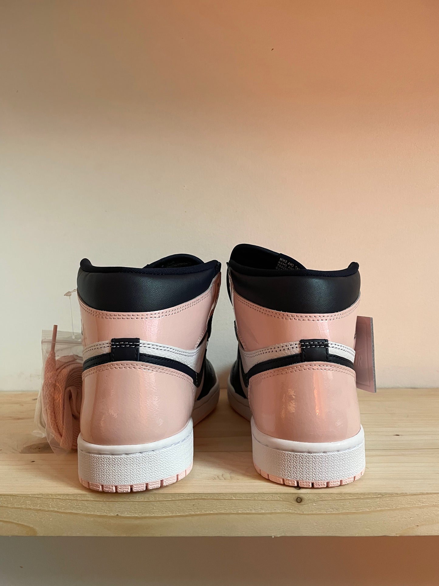 Antwerp SNKR - Nike Air Jordan 1 Retro High OG Atmosphere