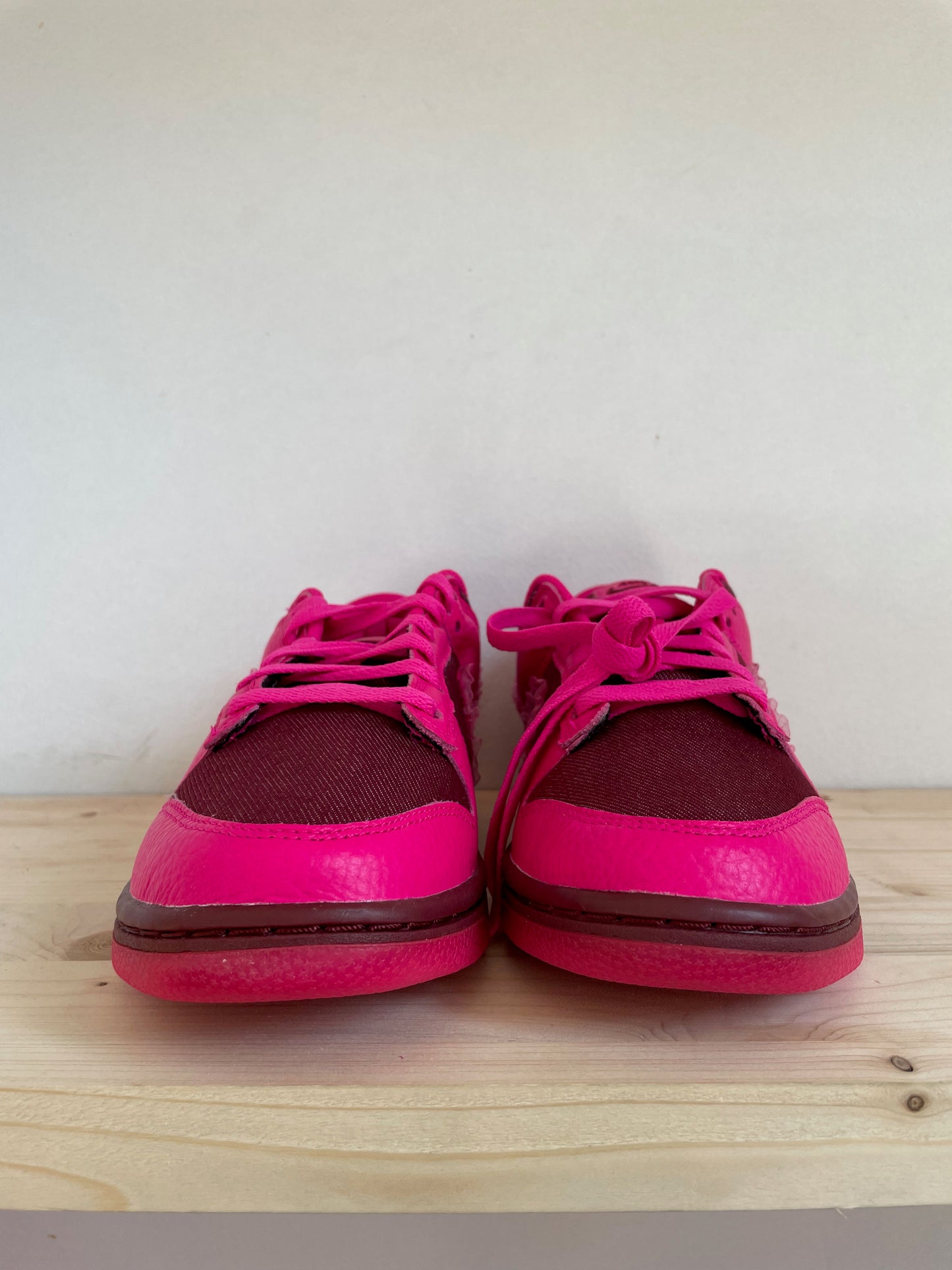 ANTWERP SNKR - Nike Dunk Low Valentine's Day (W)