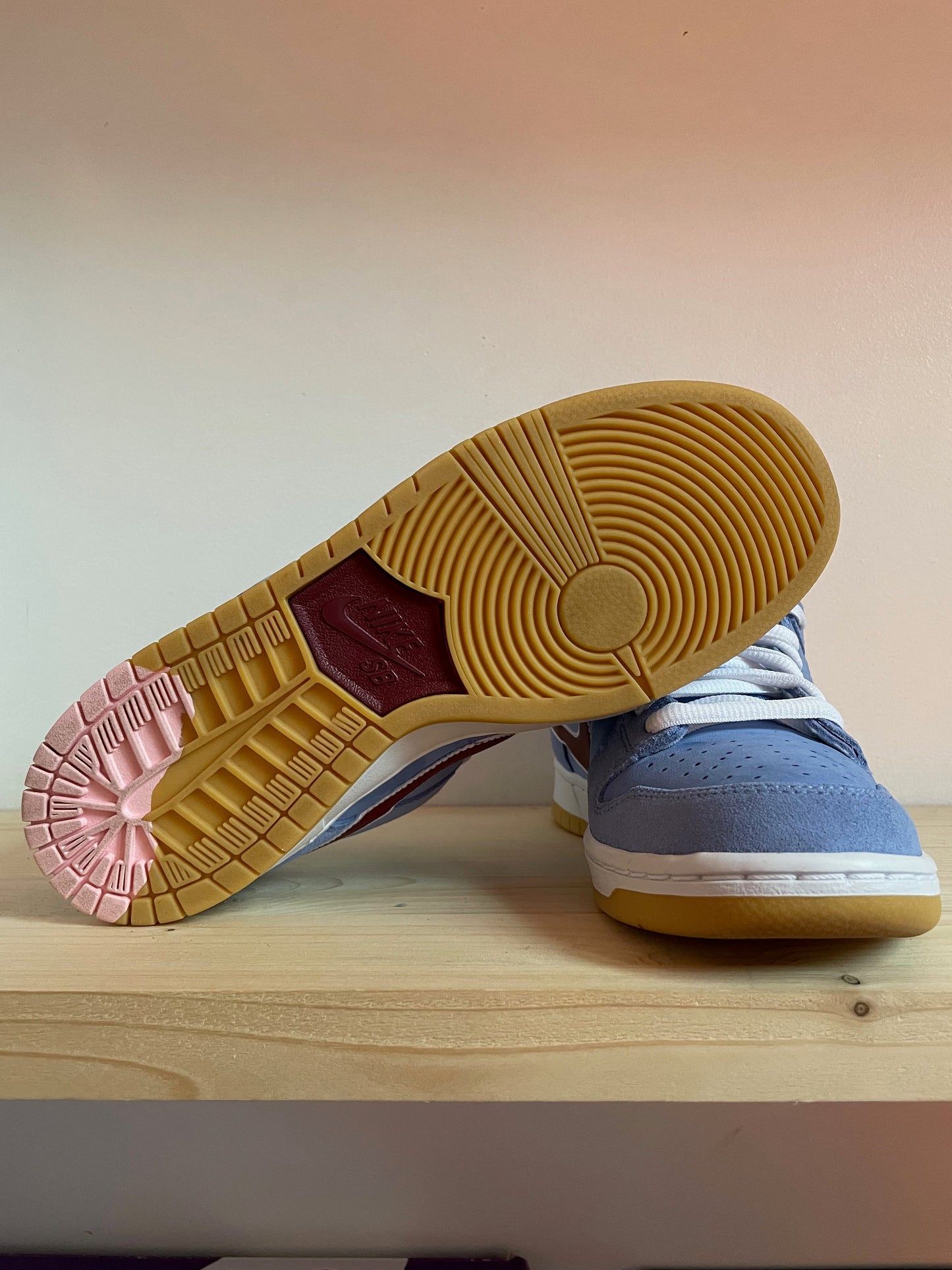 ANTWERP SNKR - Nike SB Dunk Low Valour Blue Team Maroon