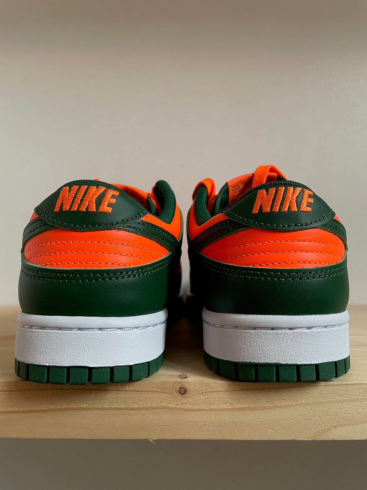 Nike Dunk Low Retro Miami Hurricanes