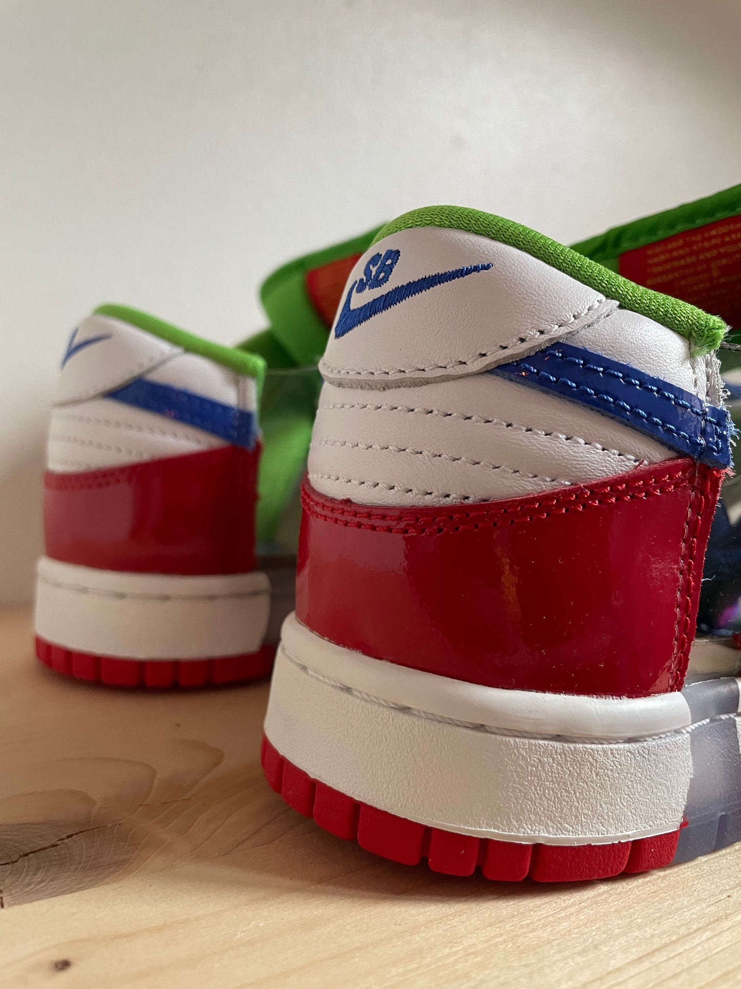 Nike SB Dunk Low Sandy Bodecker "Ebay"