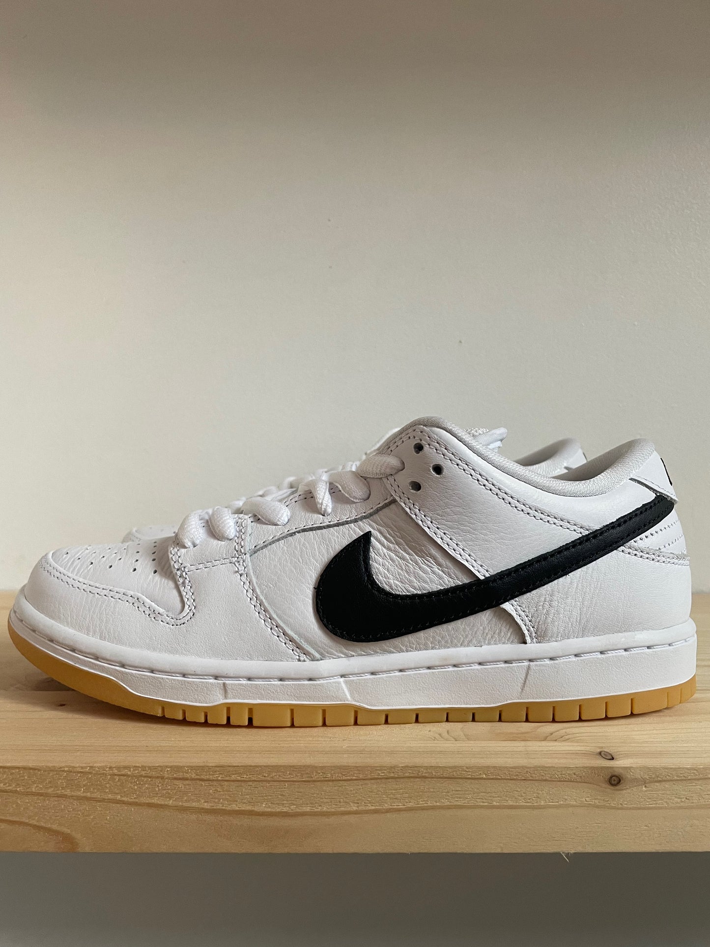 Nike SB Dunk Low Pro ISO White Gum