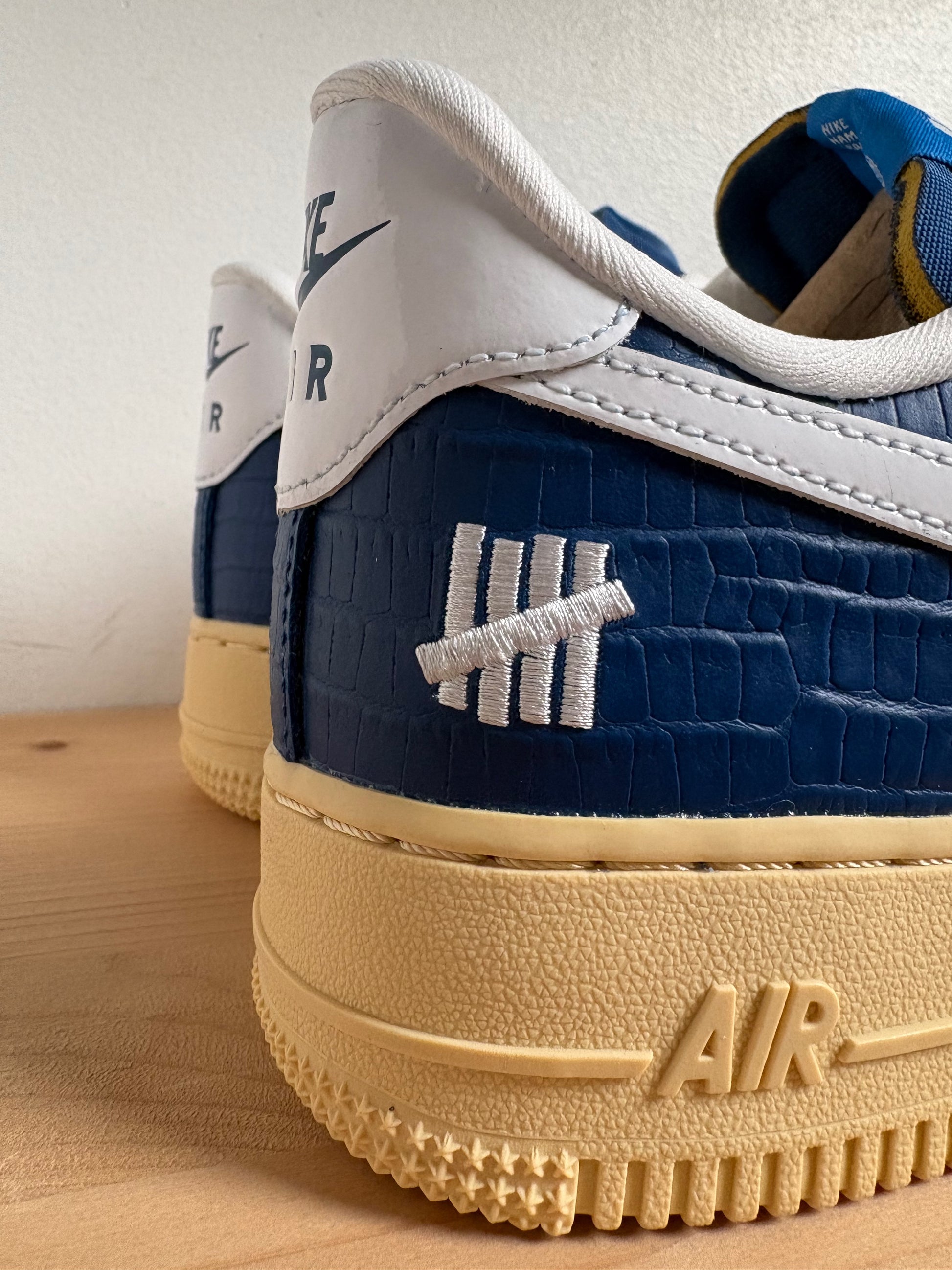 Nike Air Force 1 Low SP Undefeated 5 on it Blue Yellow Croc