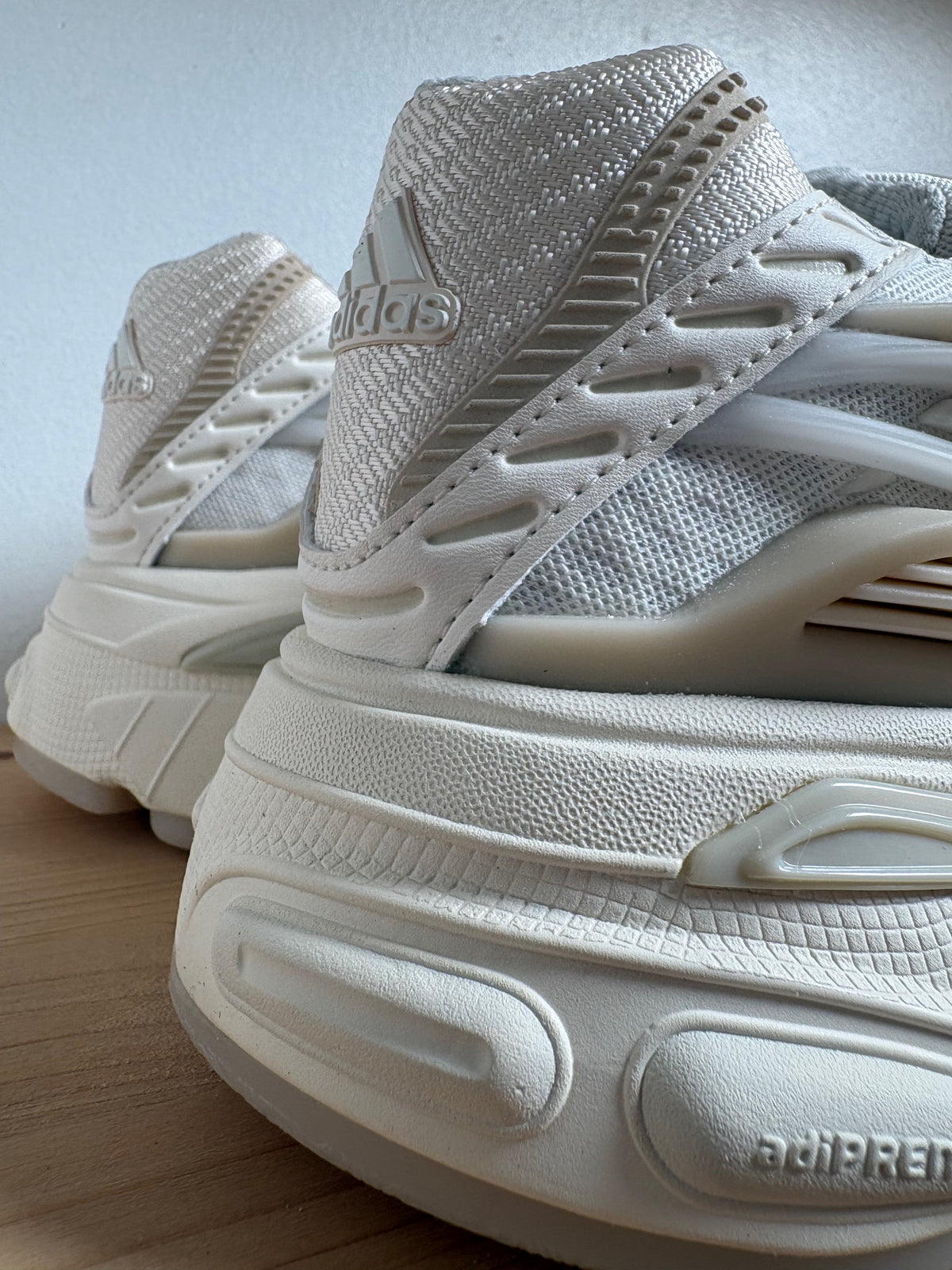 Adidas Adistar Jellyfish White