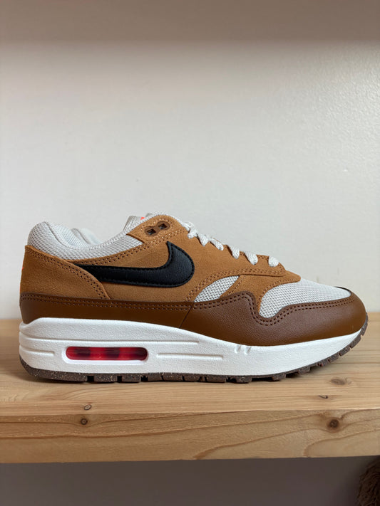 Nike Air Max 1 Essential British Tan Light Bone