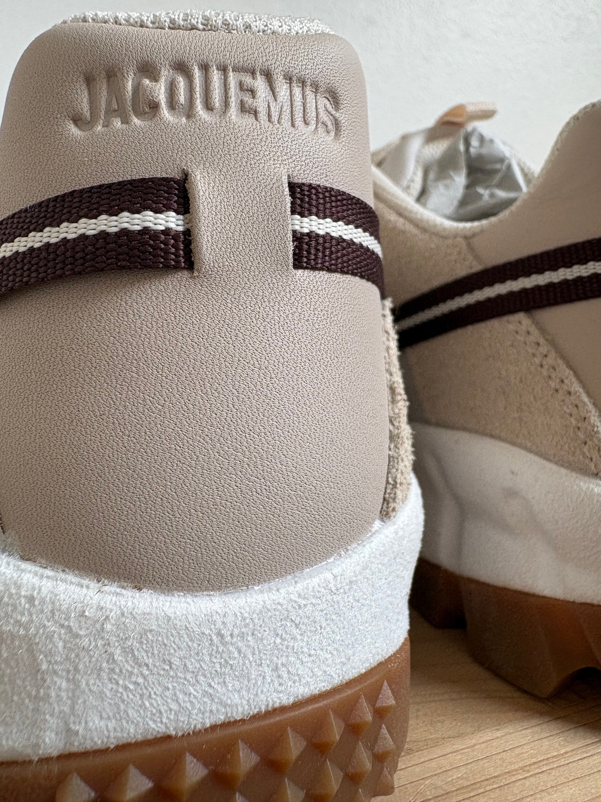 Nike Air Humara LX Jacquemus Light Bone Gold (W)