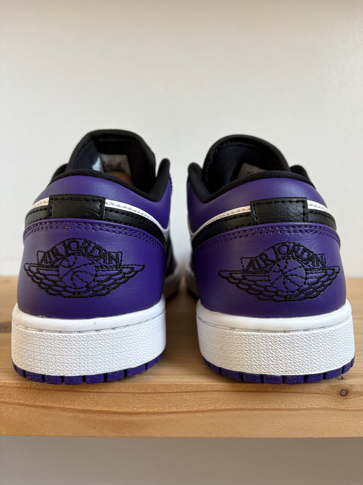 Jordan 1 Low Court Purple White