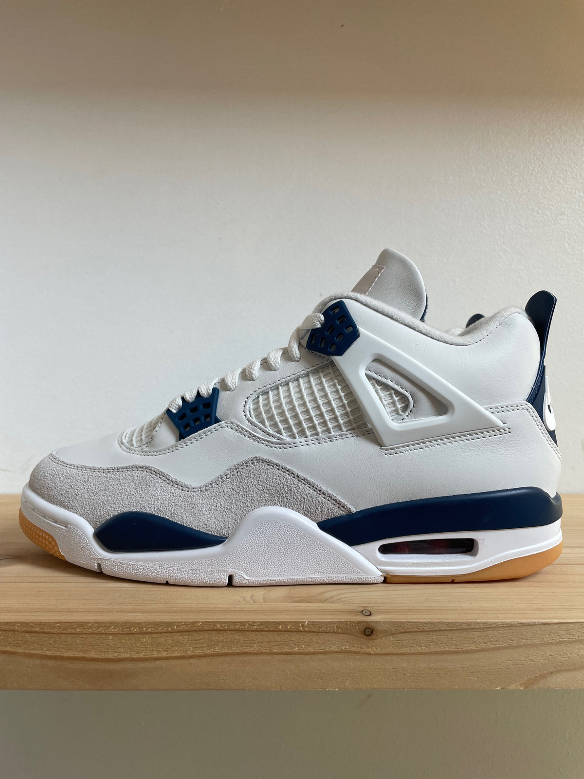 Jordan 4 Retro SB Navy