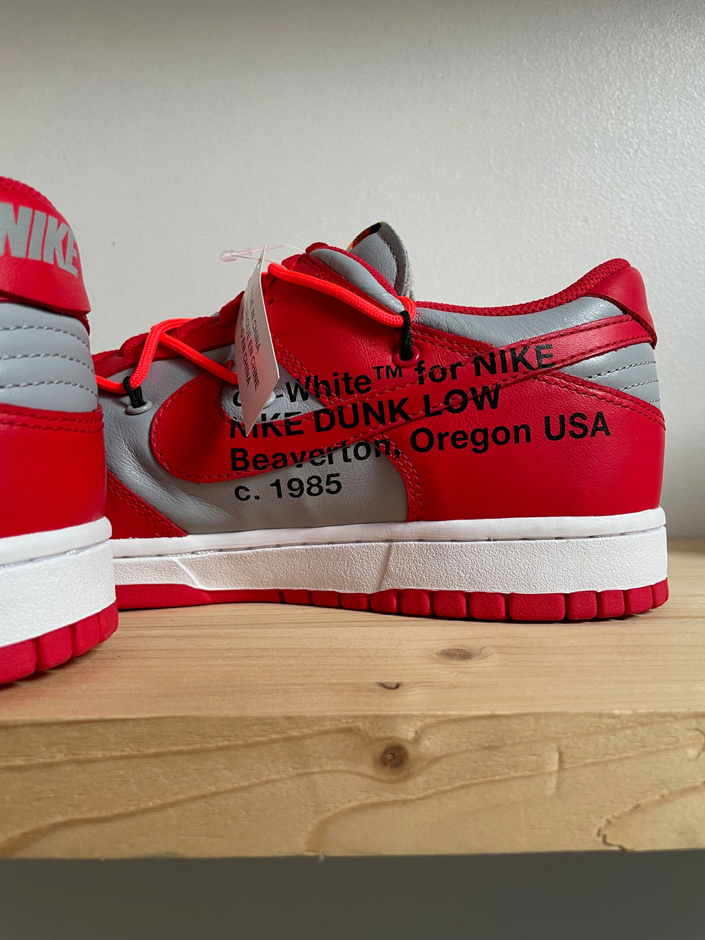 Nike Dunk Low Off-White University Red