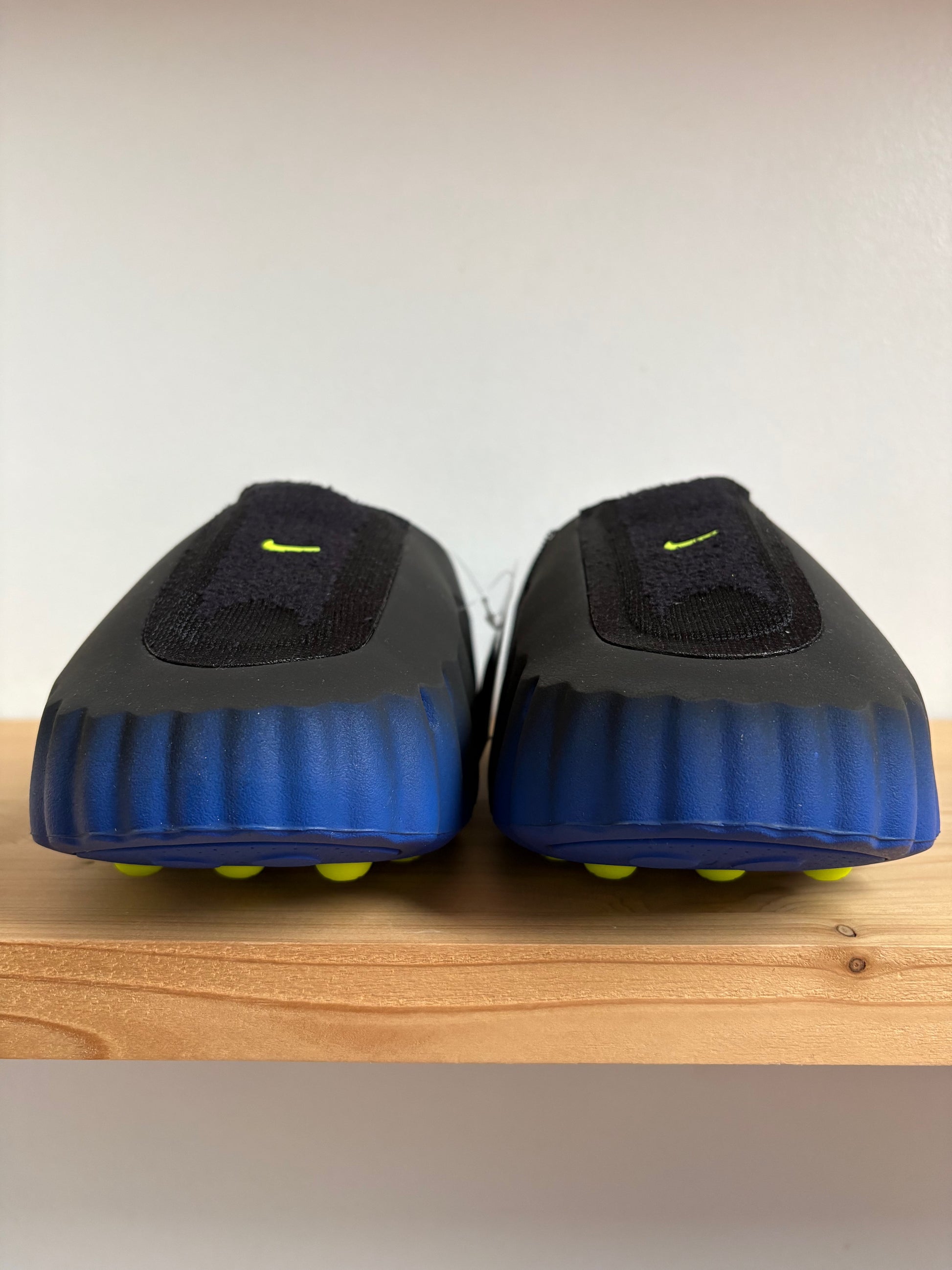 Nike Mind 001 Flyknit Slide