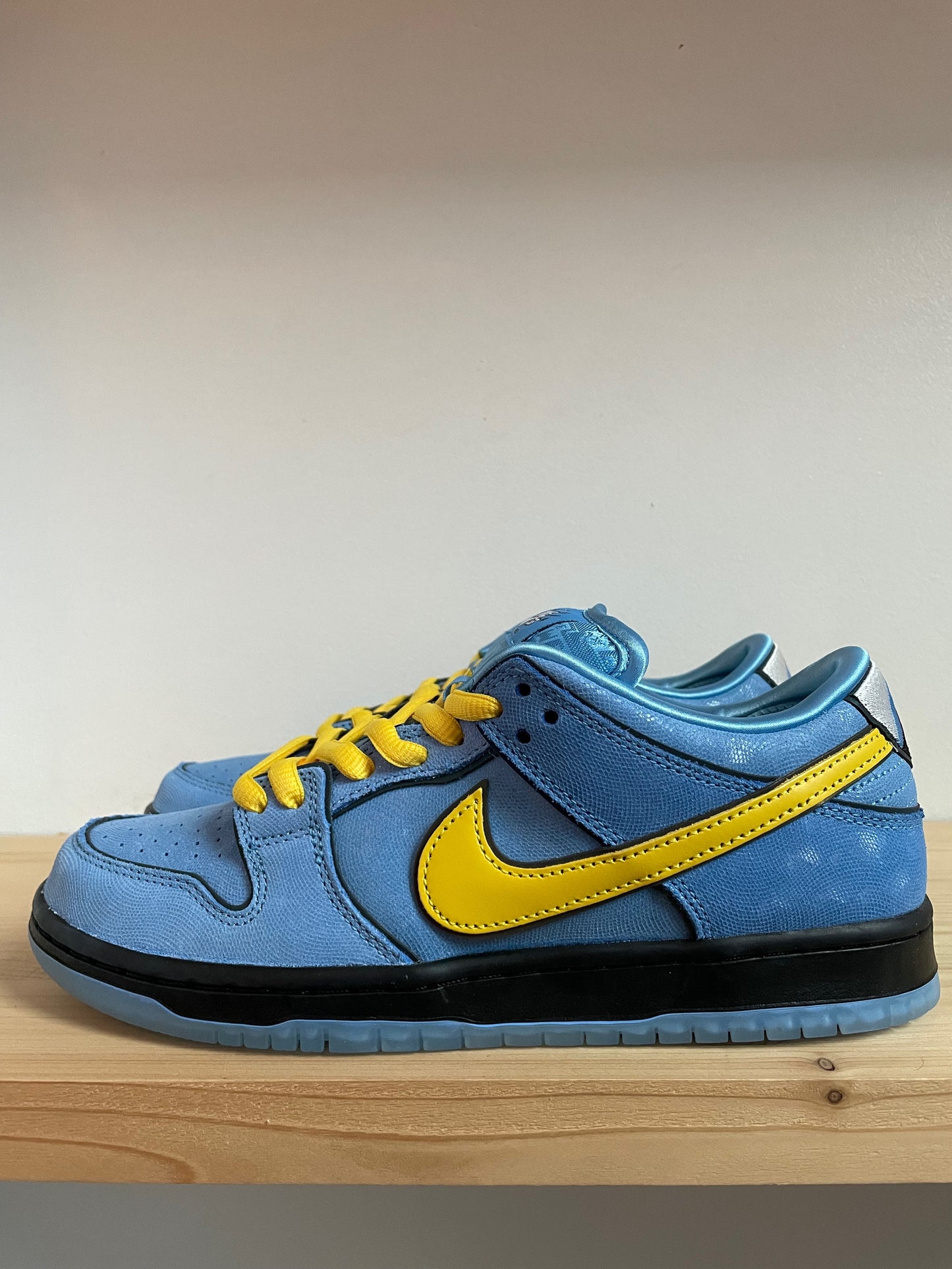 Nike SB Dunk Low The Powerpuff Girls Bubbles