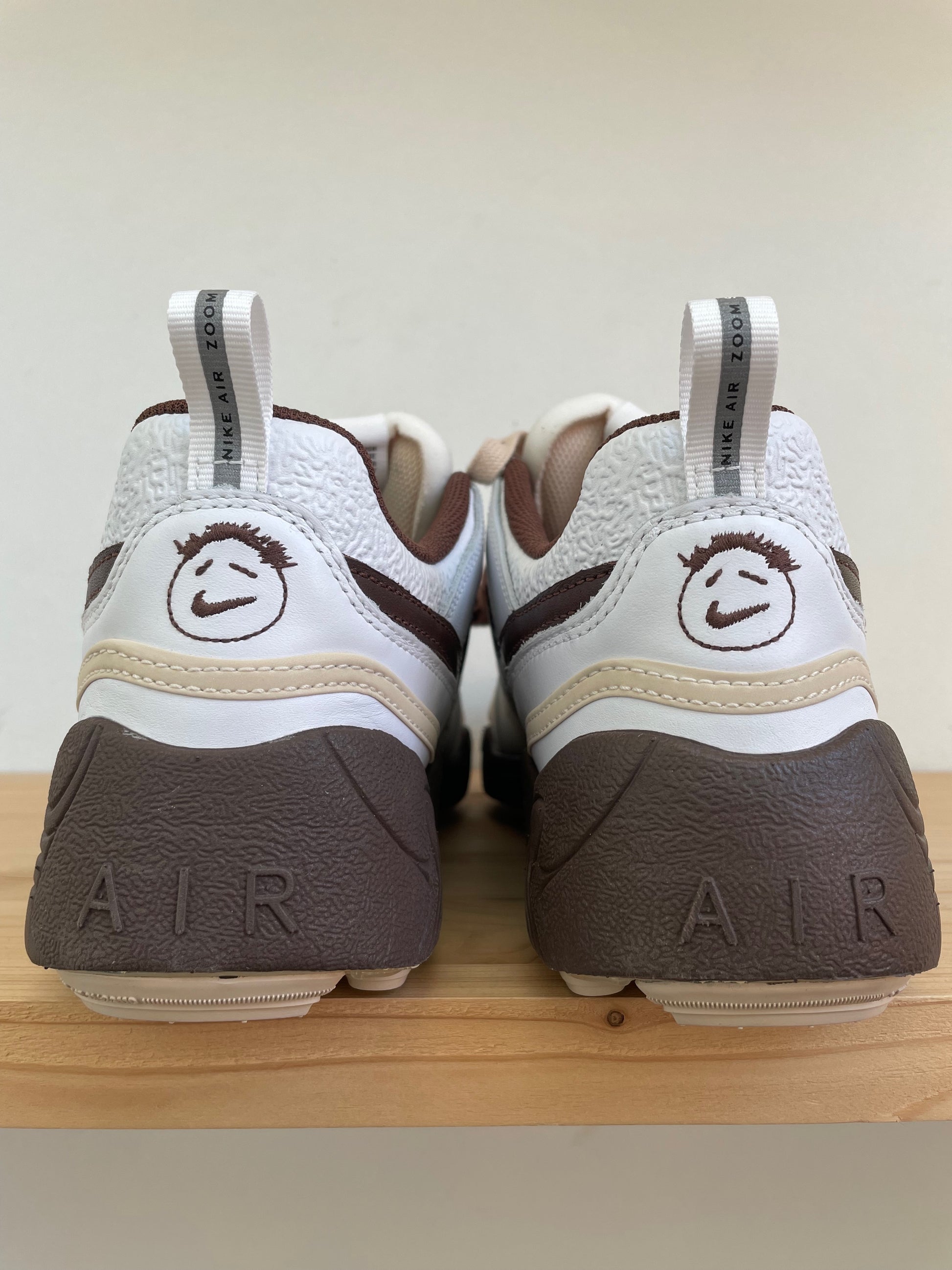 Nike Zoom Field Jaxx Travis Scott Light Chocolate