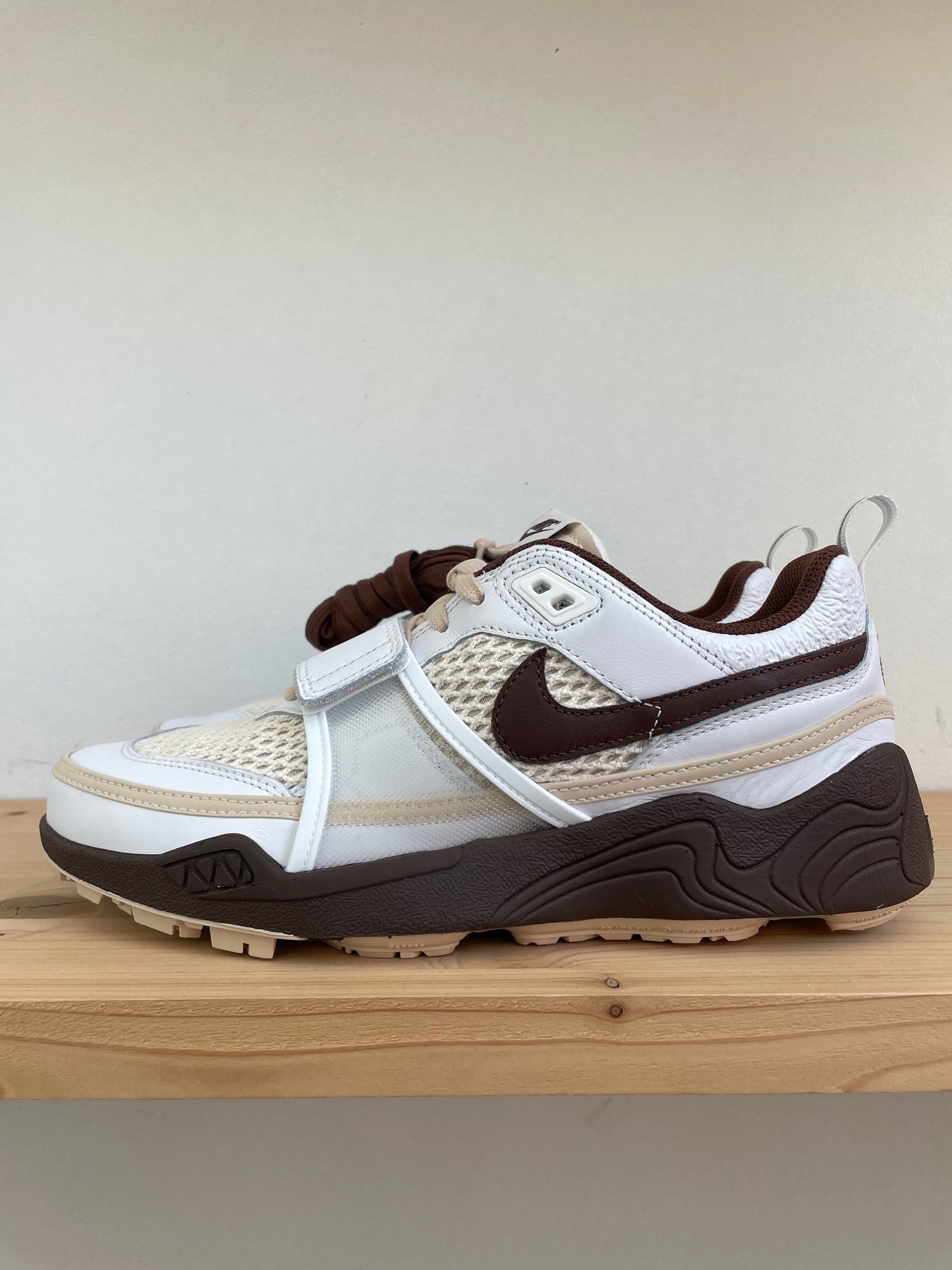 Nike Zoom Field Jaxx Travis Scott Light Chocolate