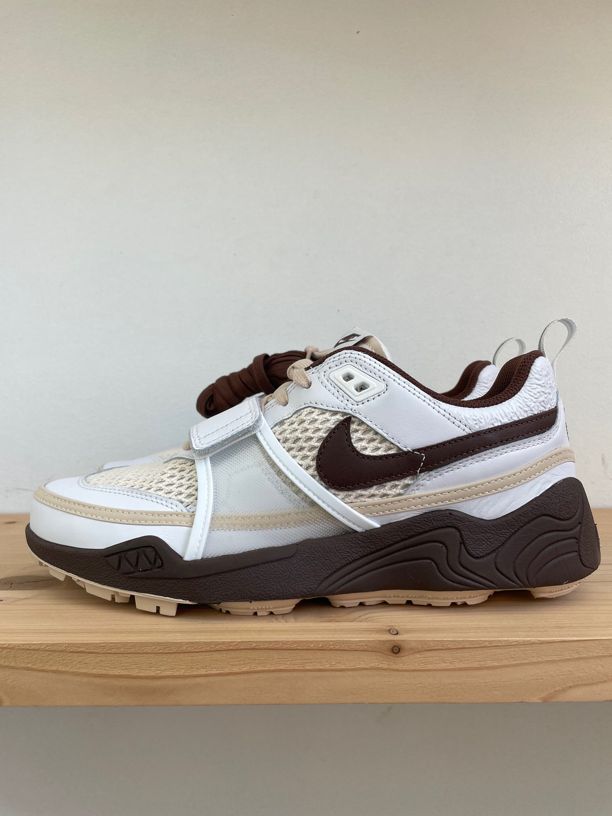 Nike Zoom Field Jaxx Travis Scott Light Chocolate