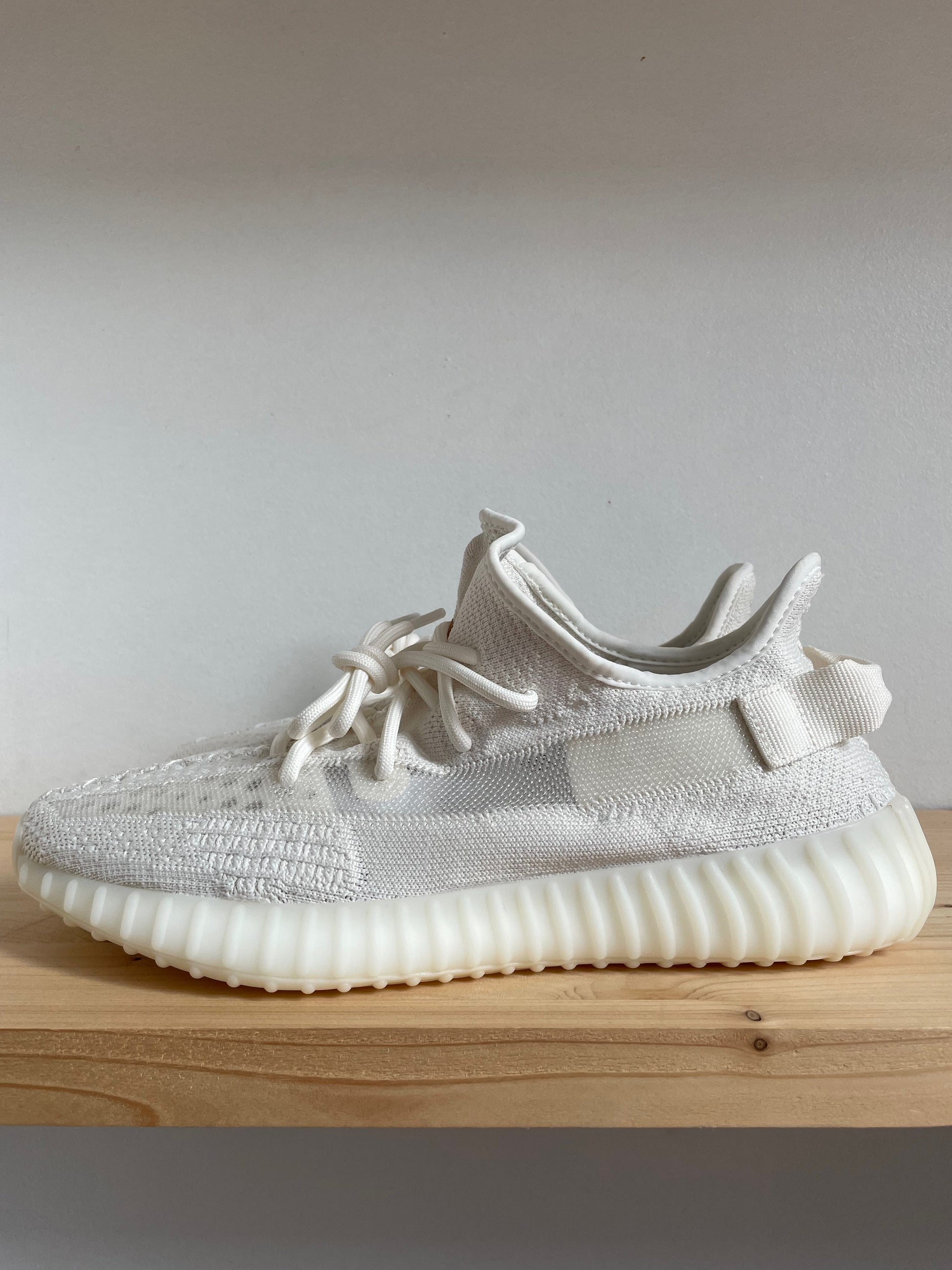 Yeezy Boost 350 V2 Bone