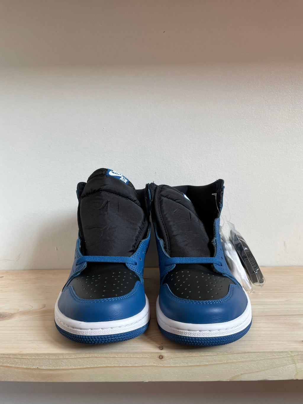 Antwerp SNKR - Nike Air Jordan 1 Retro High OG Marina Blue