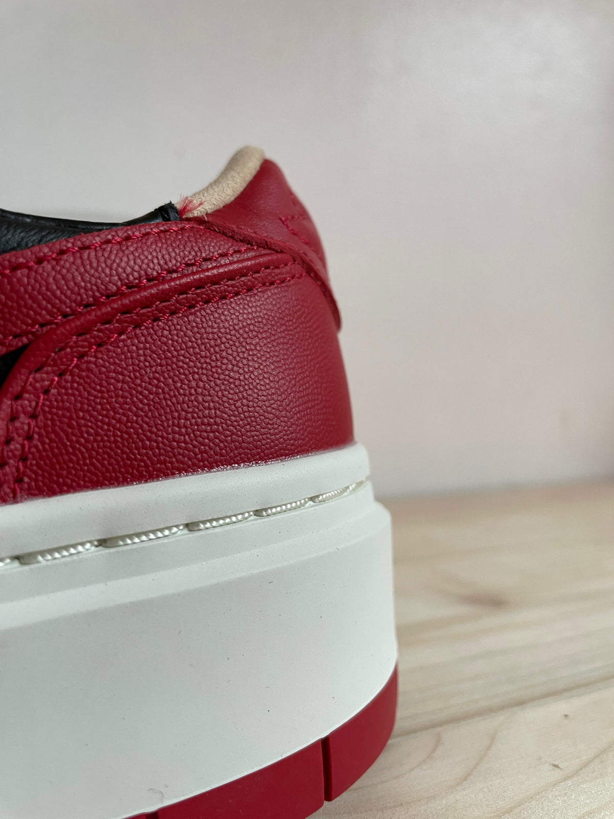 ANTWERP SNKR - Nike Air Jordan 1 LV8D SE (W)
