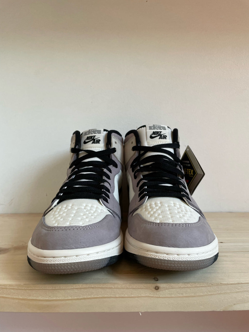 ANTWERP SNKR - Nike Air Jordan 1 Retro High Element Gore-Tex Light Bone