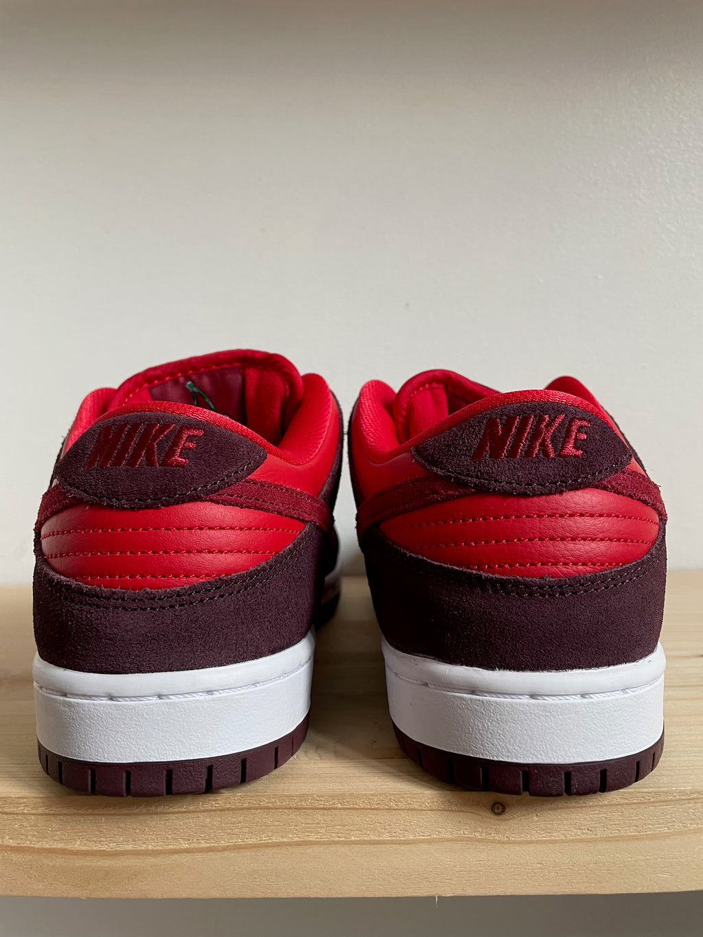 ANTWERP SNKR - Nike SB Dunk Low Cherry