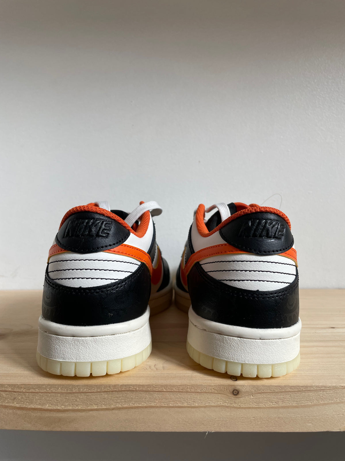 Nike Dunk Low PRM Halloween GS - Antwerp snkr