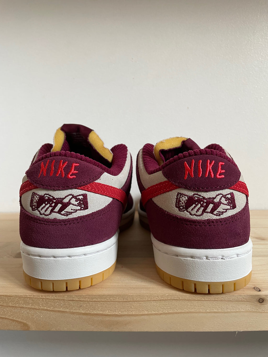 Nike SB Dunk Low Skate Like A Girl - Antwerp snkr