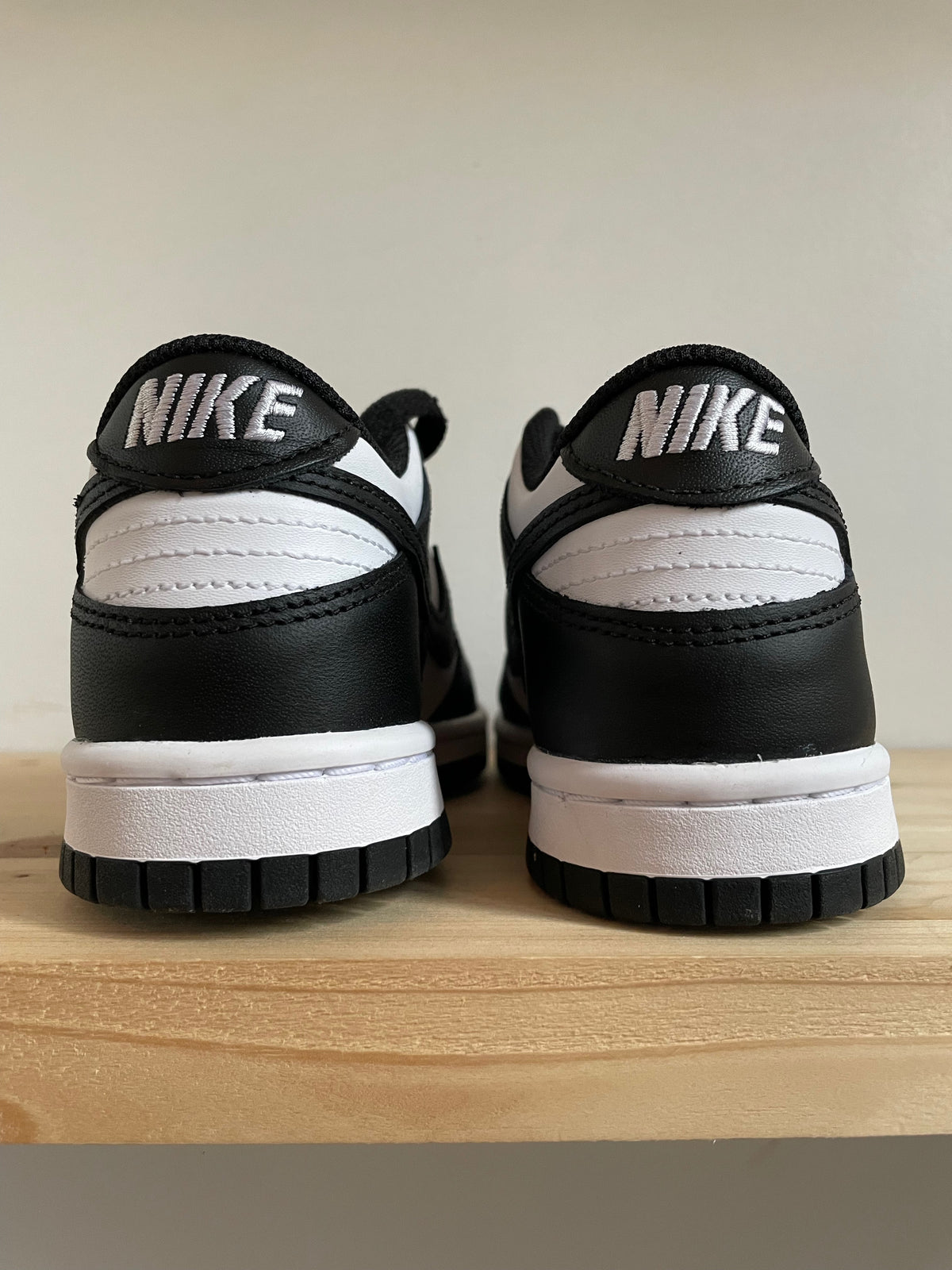 Nike Dunk Low Retro White Black Panda (GS)